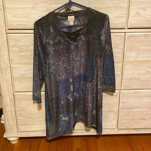 Chico’s blue pattern velour blouse